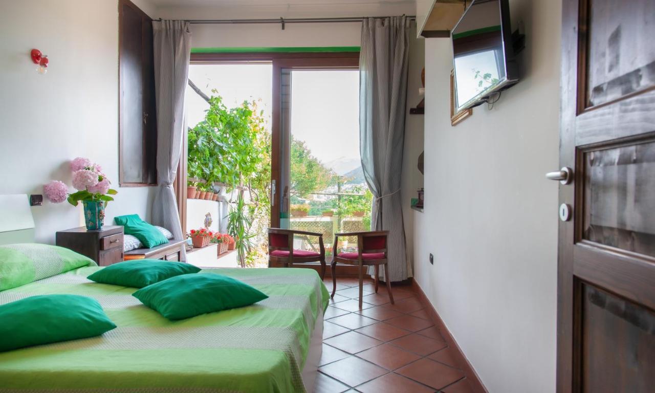 הוילה Vietri Casa La Terrazza מראה חיצוני תמונה